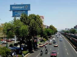 El diario The New York Times publicó que Wal-Mart recurre masivamente a la corrupción para desarrollarse en México. ARCHIVO  /