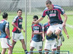 El Guadalajara recuperará al mediocampista Jorge Enríquez (14) para el partido de este día en el Estadio Hidalgo.MEXSPORT  /