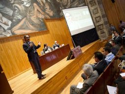 Gabriel Quadri acudió al Paraninfo de la Universidad de Guadalajara.  /