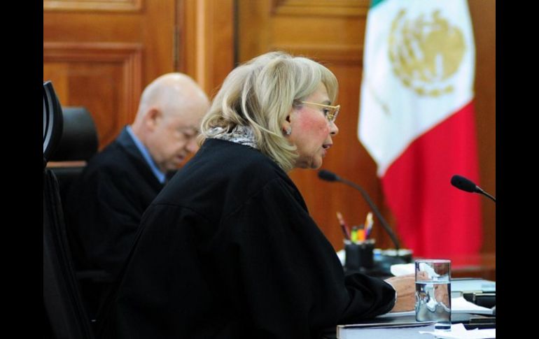 La Primera Sala del máximo tribunal aprobó hoy otorgar el amparo al líder sindical. NTX  /