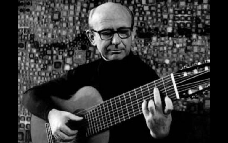 En 1997 muere Narciso Yepes, inventor de la guitarra de 10 cuerdas. ESPECIAL  /