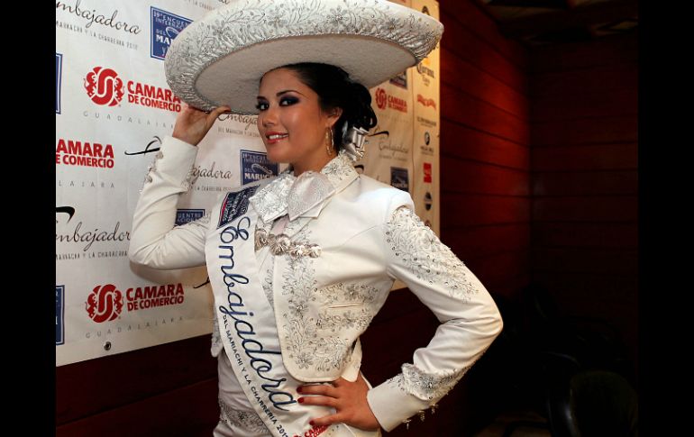 Los organizadores buscan a una joven que porte dignamente el traje de charro. ARCHIVO  /