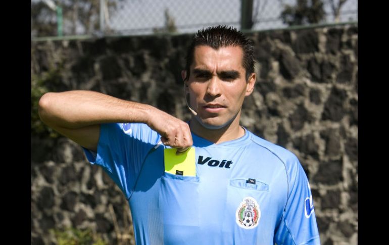 Marco Antonio Rodríguez dirigirá el América y Pachuca, dentro del Torneo Clausura 2012. MEXSPORT  /