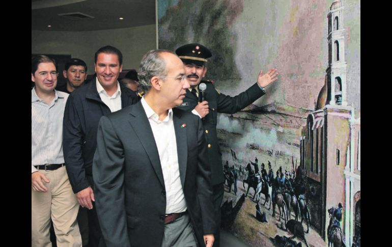 El Mandatario inauguró en Puebla cuatro obras conmemorativas a la batalla librada hace 150 años. NTX  /