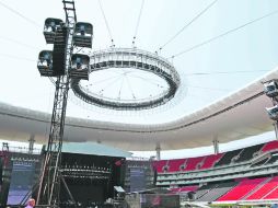 El escenario es el más grande que se ha levantado para un concierto en la ciudad.  /