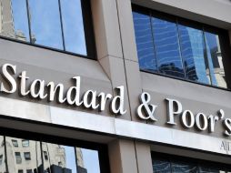 Standard &  Poor's ha bajado la nota de 9 comunidades responsables del déficit en 2011. ARCHIVO  /