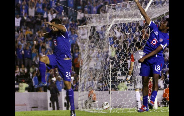 En el estadio Azul, los cementeros lograron un empate de 1-1 en el partido de ida. MEXSPORT  /