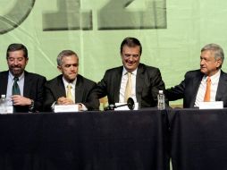 AMLO asegura que lo acompañarán en su gobierno Marcelo Ebrard, Juan Ramón de la Fuente y René Drucker. NOTIMEX  /