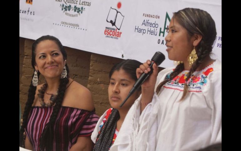 La cantante aceptó participar en el evento por su interés en la educación del país y aun más en Oaxaca, de donde es originaria. ARCHIVO  /