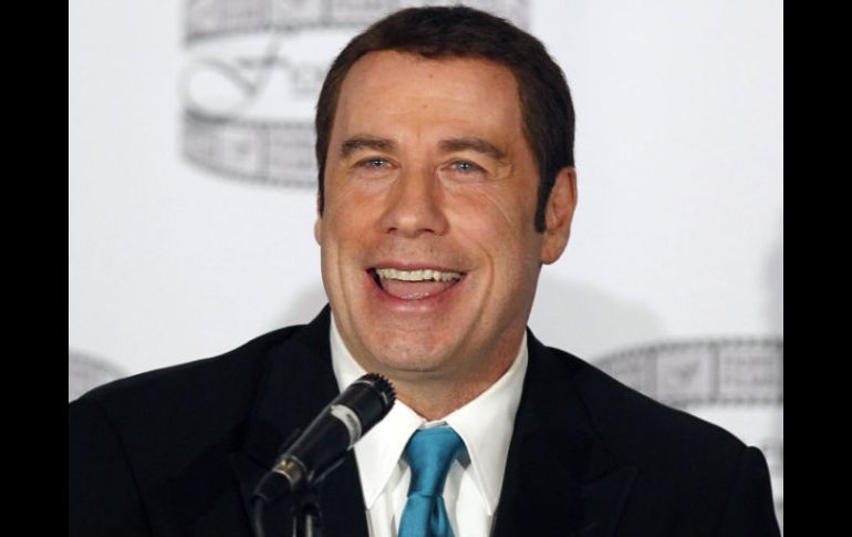 Los representantes de Travolta demuestran que el actor se encotraba fuera cuando el primer abuso. REUTERS  /