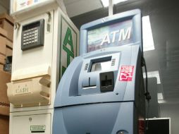 Se avanzó en la instalación de lectores de CHIP en Terminales Puntos de Venta hasta 100% y cajeros ATM en 60%. ARCHIVO  /