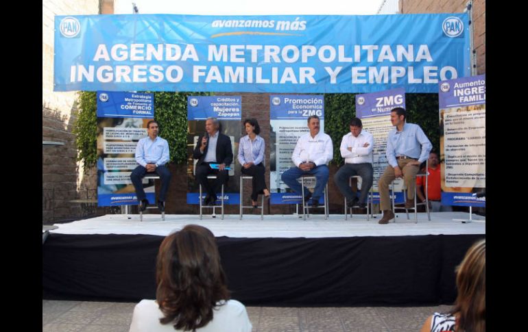 Los candidato a las alcaldías de la Zona Metropolitana de Guadalajara se reunieron  para dar a conocer sus propuestas.  /