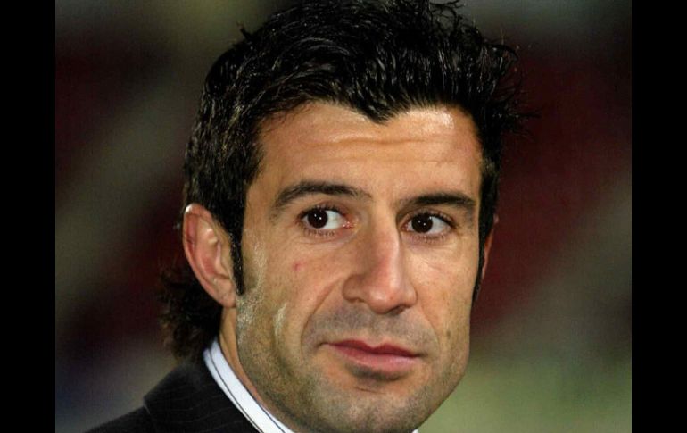 Luis Figo espera que el Real madrid haga una temporada histórica. MEXSPORT  /