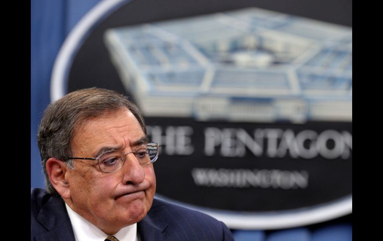 Panetta dio su reconocimiento a los militares por haber sentado las bases para que la ley entrara en vigor. AP  /