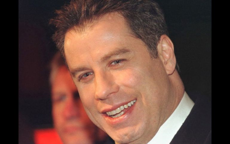 El chileno reveló que Travolta le ofreció 12 mil dólares por mantener relaciones sexuales. ARCHIVO  /