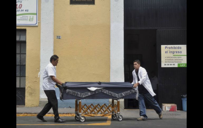 Se espera que los familiares acudan a la morgue de la metrópoli a recoger los cuerpos. REUTERS  /