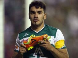 Los seguidores de León consideran que el delantero Maz se hizo expulsar a propósito. MEXSPORT  /