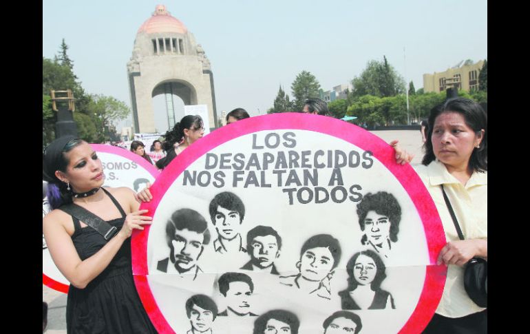 Mujeres de varios estados del país se concentraron el jueves en el Monumento a la Revolución. EFE  /