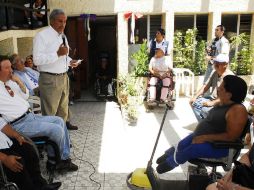 Alberto Cárdenas mencionó que es necesario hacer cumplir la ley existente en materia de atención a discapacitados. ESPECIAL  /