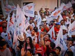 El aspirante a la alcaldía de Tlajomulco, Ismael del Toro, convivió con mil simpatizantes del partido Movimiento Ciudadano. ESPECIAL  /