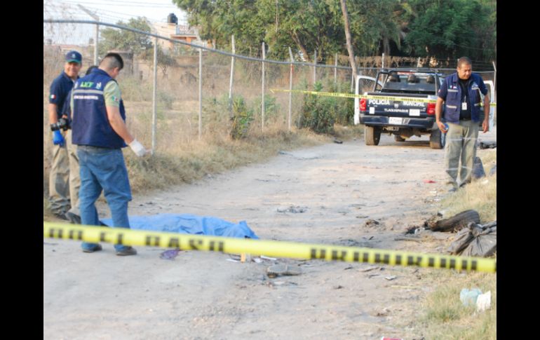 Personal del Instituto Jalisciense de Ciencias Forenses y de la Procuraduría Estatal iniciarán las investigaciones.  /