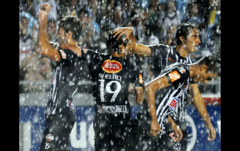 El técnico de Rayados destacó que la clave para vencer a América fue anotar en los momentos indicados. AFP  /