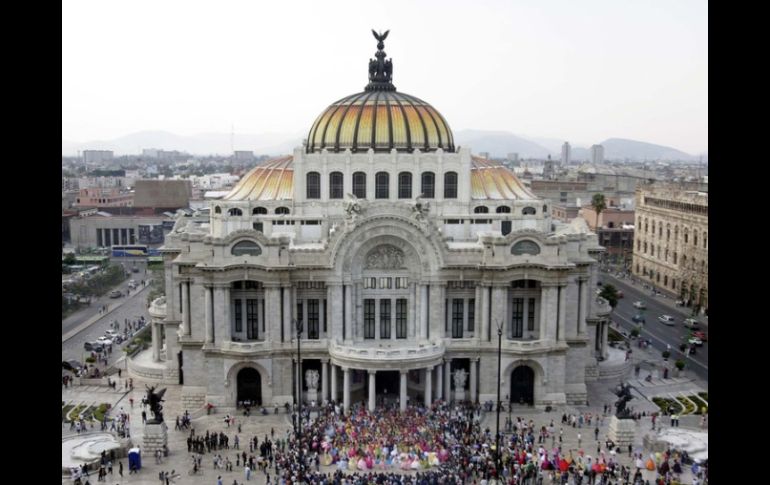 El Palacio de Bellas Artes tendrá visitas guiadas, talleres y música como parte de la 'Noche Especial de Museos'. ARCHIVO  /