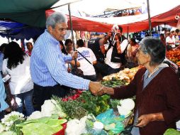 Los clientes se sumaron a las voces que reconocen su labor como ex mandatario estatal.  /