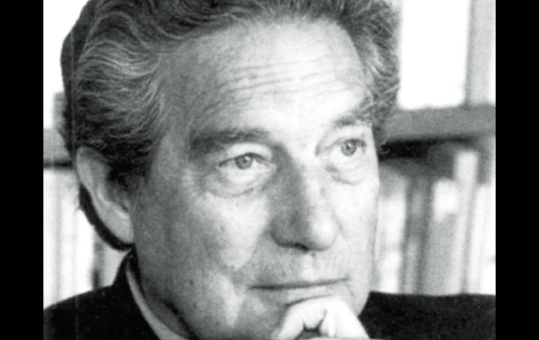 Fuentes se distanció de Octavio Paz en 1990. ESPECIAL  /