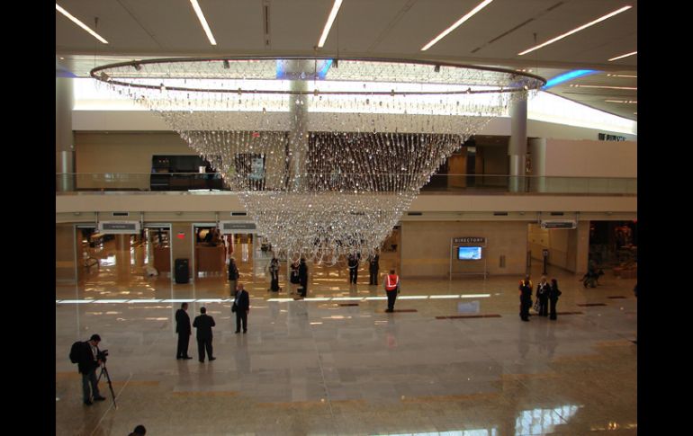 Delta inaugura una nueva terminal con lo último en tecnología en manejo de pasajeros.  /