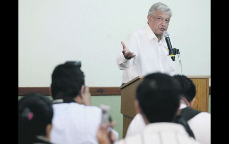 López Obrador durante su tradicional conferencia de prensa matutina, y que ayer realizara en el Puerto de Mazatlán. EL UNIVERSAL  /