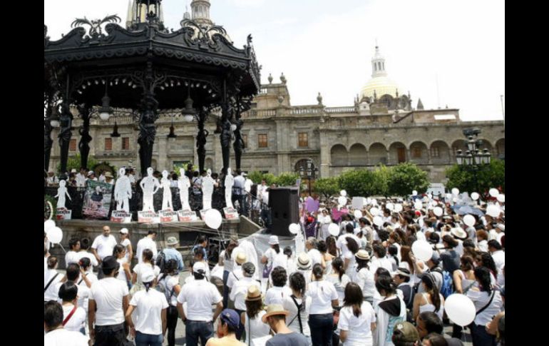 La Federación de Estudiantes convoca a la sociedad a acudir vestidos de blanco. ARCHIVO  /