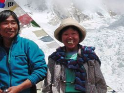 Tamae Watanabe llegó a la cumbre del Everest el sábado por la mañana junto con cuatro alpinistas. AP  /