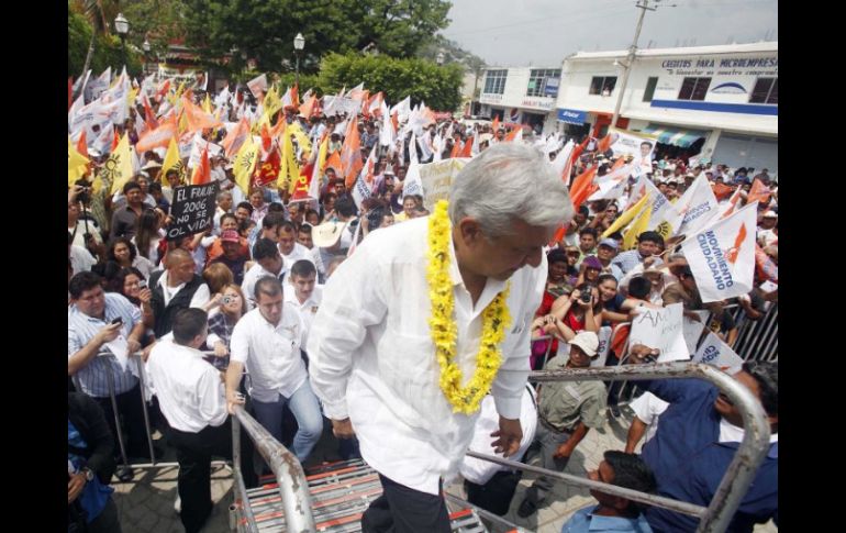 Andrés Manuel López Obrador durante su acto de campaña en el municipio de Bochil. EL UNIVERSAL  /