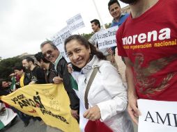 Alrededor del mundo se celebraron distintas marchas a favor de López Obrador hoy, 20 de mayo de 2012. NTX  /