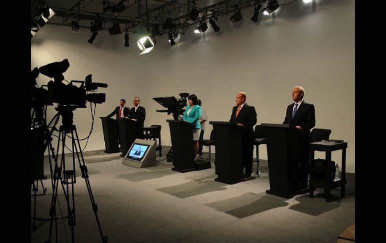 Hasta el momento no se tiene contemplado cambio para el segundo debate entre los aspirantes al Gobierno de Jalisco. ESPECIAL  /