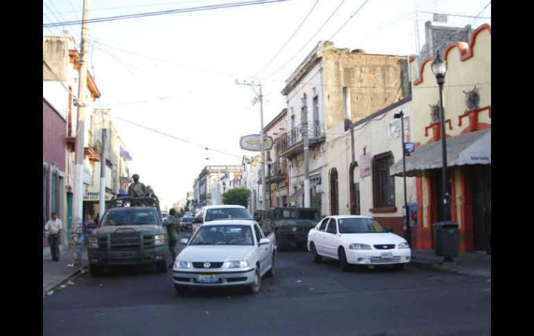 Militares de la XV Zona Militar se encuentran vigilando la zona.  /