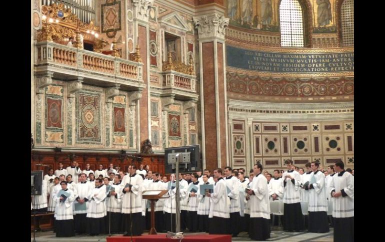 El silencio de Corcuera sobre esa relación aumenta el desprestigio de la congregación conservadora. ARCHIVO  /