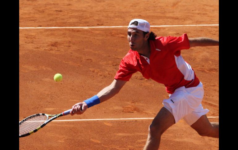 González es el mexicano mejor colocado en el ranking de dobles de la Asociación de Tenistas Profesionales. ARCHIVO  /