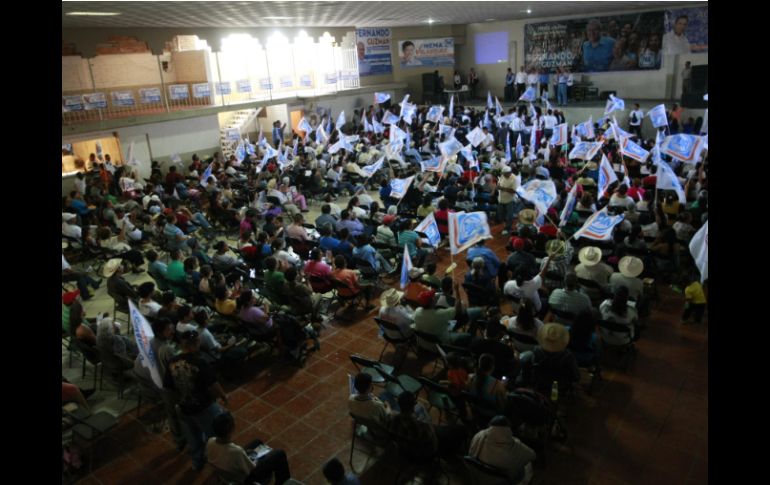 Campaña del candidato del PAN a gobernador de Jalisco, Fernando Guzmán, en el municipio de Jamay.  /