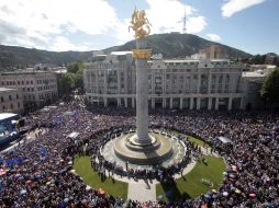 Vista de la manifestación contra el actual presidente de Georgia, Mijaíl Saakashvili. EFE  /