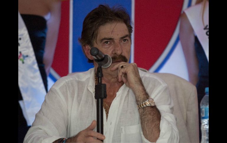 Ricardo Antonio La Volpe durante su presentación como director técnico del Atlante. MEXSPORT  /