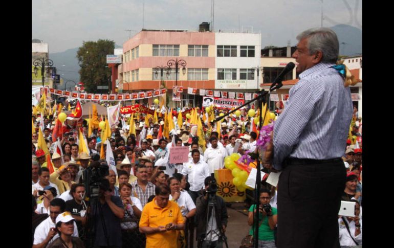 Andrés Manuel López Obrador durante un acto de campaña realizado en Zacapu, Michoacán. EFE  /