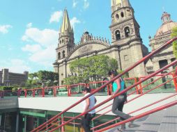 Entrada al centro comercial, abierto en 2006 como parte de una estrategia para eliminar el comercio ambulante en el primer cuadro.  /