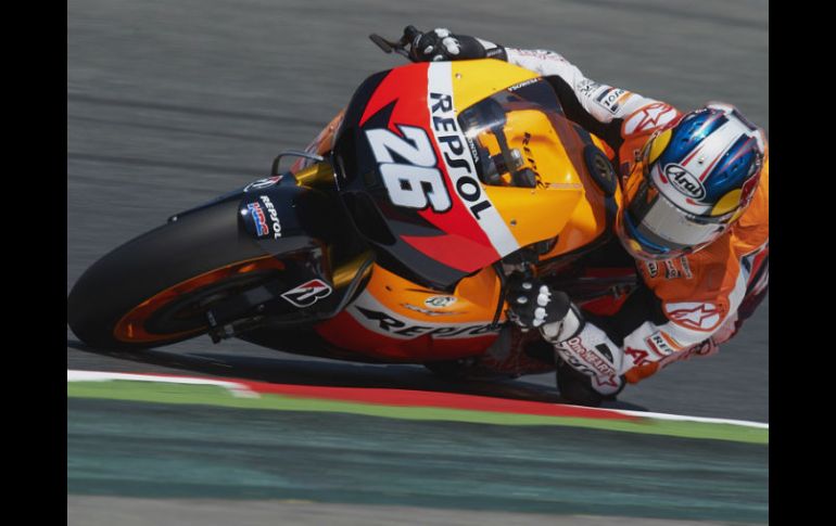 Pedrosa durante la tercera sesión de entrenamientos libres del Gran Premio de Catalunya. EFE  /