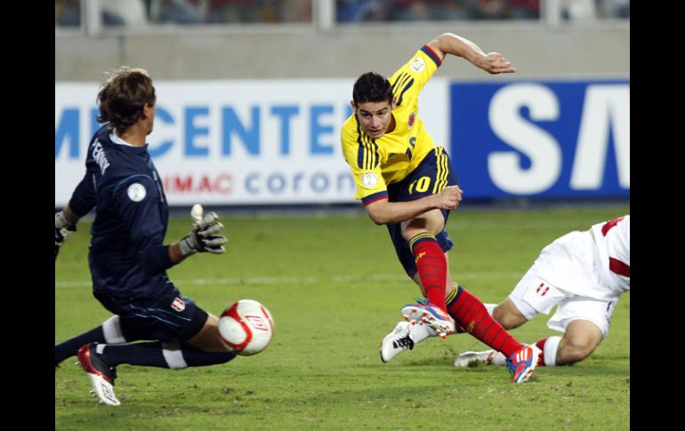 James Rodríguez fue el autor del gol de la selección colombiana. AP  /