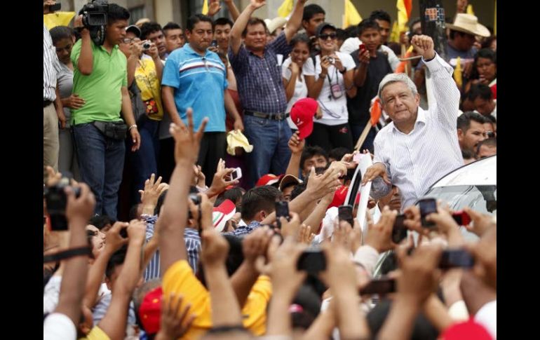 Andrés Manuel López Obrador durante acto de campaña realizado este lunes en Cosoleacaque, Veracruz. EL UNIVERSAL  /