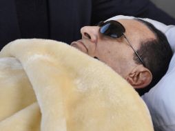 Las autoridades egipcias estudian trasladar al ex presidente Hosni Mubarak al hospital. AP  /