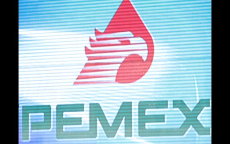 La deuda de Pemex disminuyó debido principalmente a la variación favorable en tipos de cambio, señala el informe. ARCHIVO  /