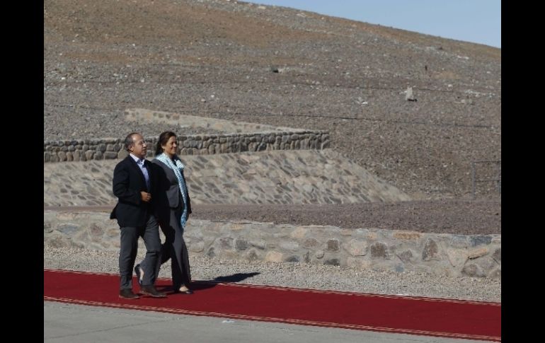 El Presidente Calderón realiza su segundo día de gira por Chile. ARCHIVO  /